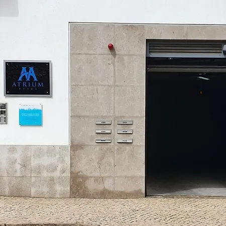 Atrium Arade * Портіман