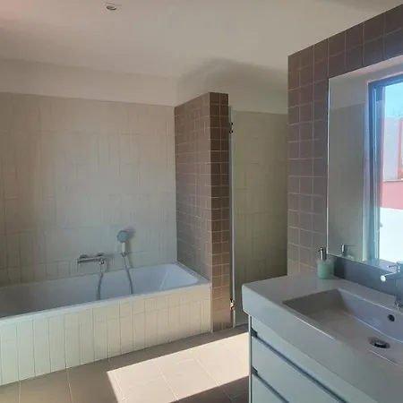 Atrium Arade *